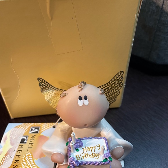 Kirk's Kritters Angle Cheeks 'Happy Birthday' Figurine, Russ Berrie & Co - Picture 3 of 6